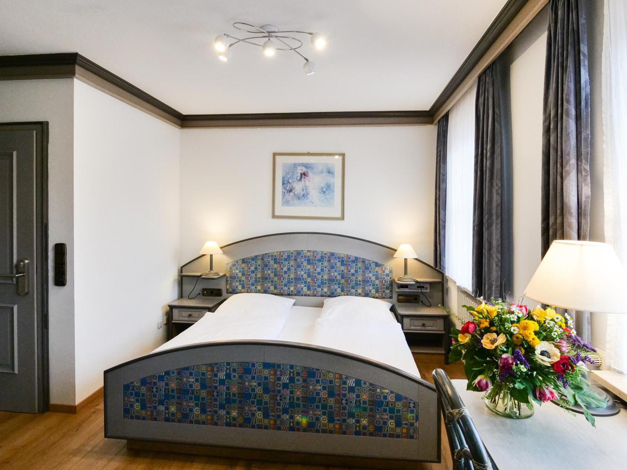 Seehotel Pegasus Herrsching am Ammersee Exterior photo