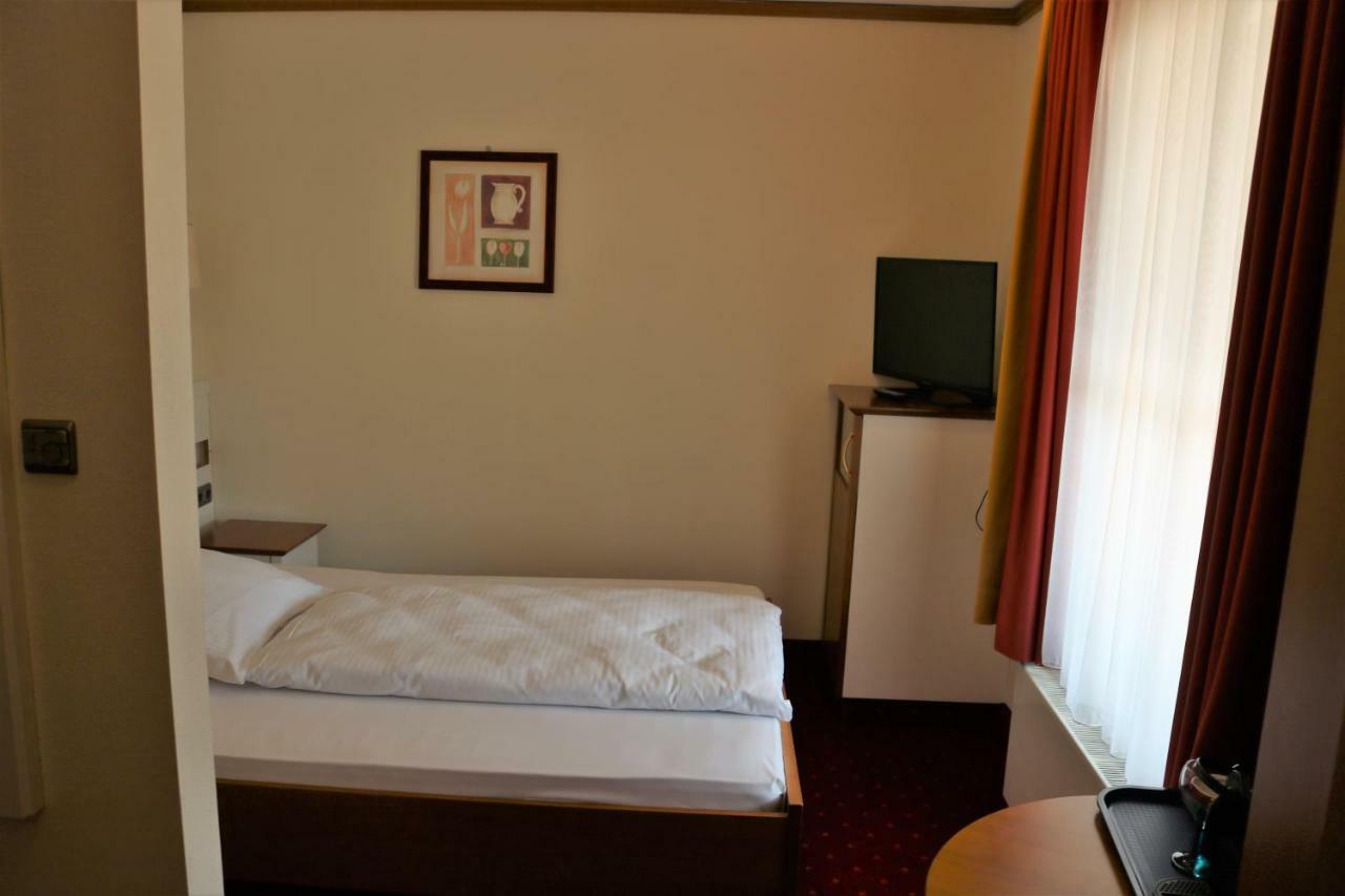 Seehotel Pegasus Herrsching am Ammersee Exterior photo